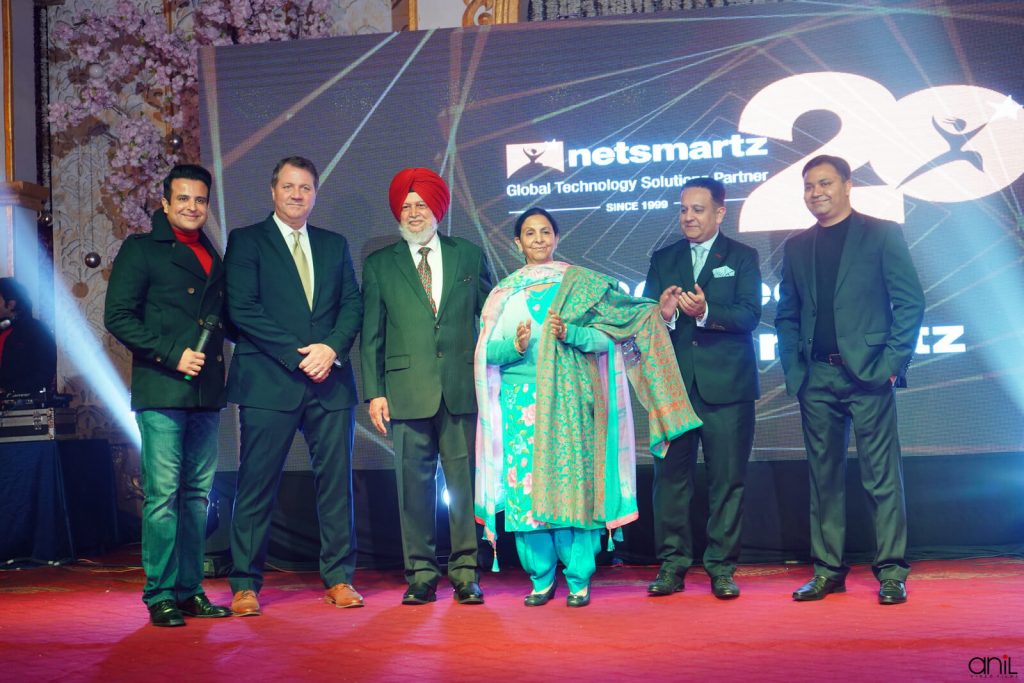 Outstanding Leadership Award at Netsmartz Corporate Bash